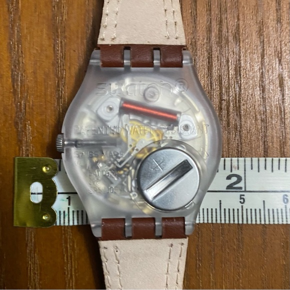 NEW “Swatch” Brand Swiss-Made Water & Shock-Resistant Analog Wrist Watch - Picture 12 of 17